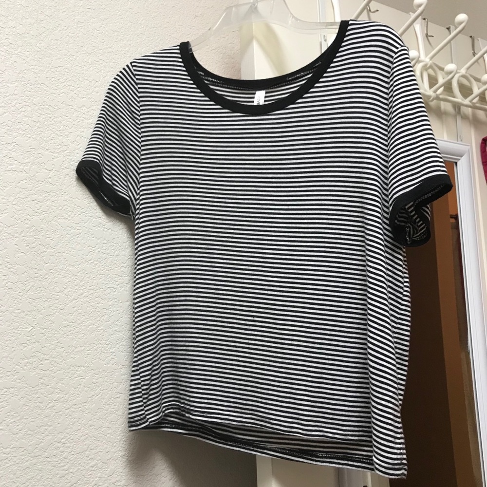 Black and white striped flowy shirt